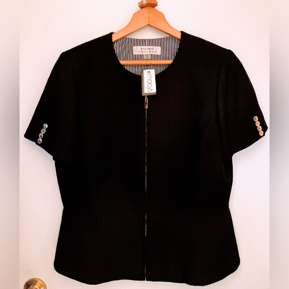 NWT Tahari zippered jacket/top black with gold accents size 12